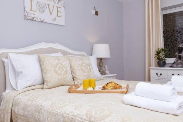 Three Bedroom Apartment By Beautiful Park Londres Exterior foto