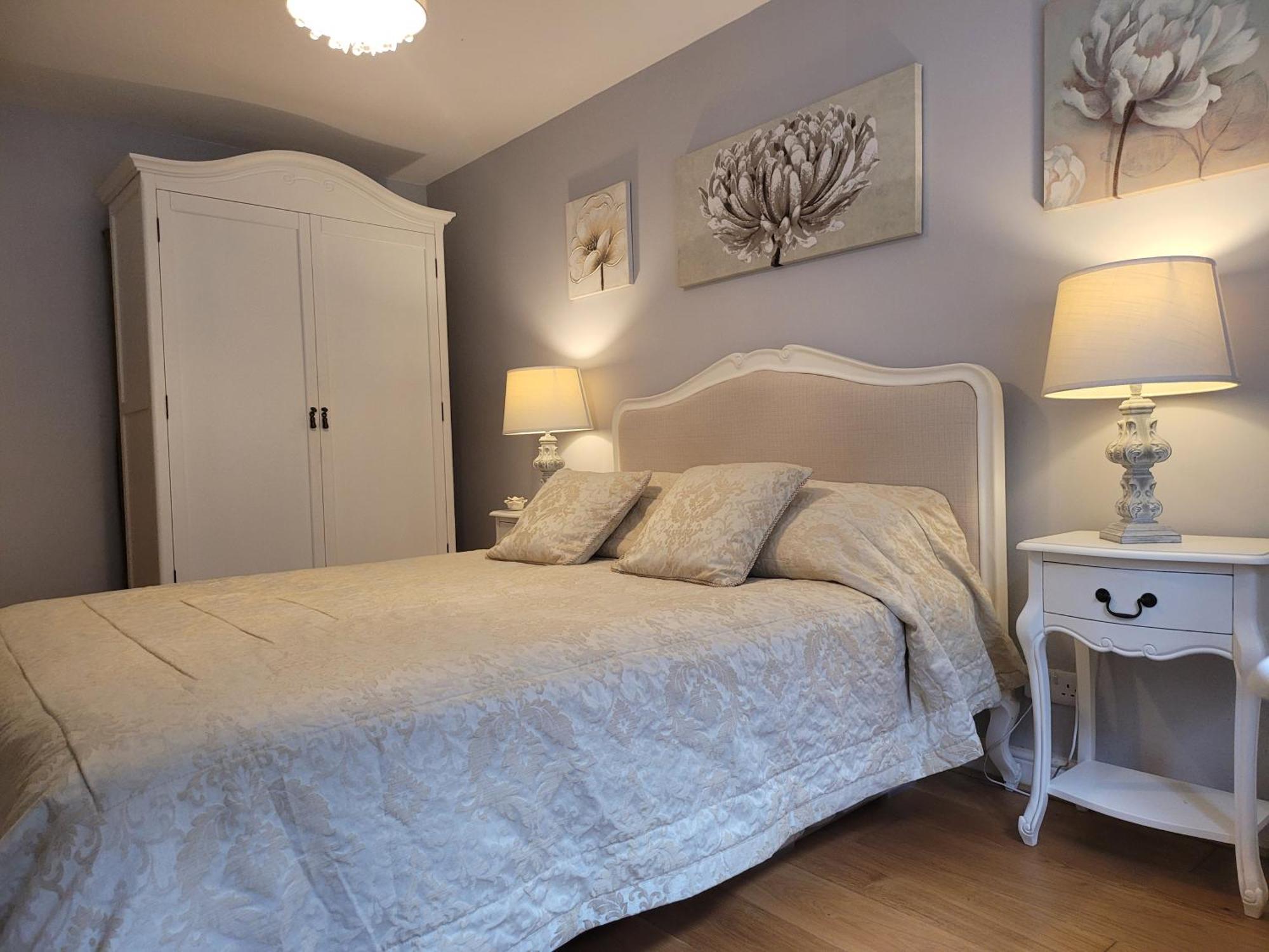 Three Bedroom Apartment By Beautiful Park Londres Exterior foto